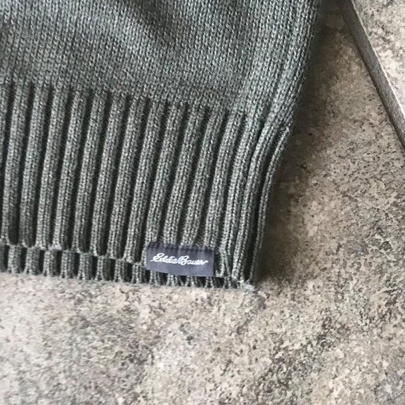 Eddie Bauer quarter zip sweater - Picture 3 of 5